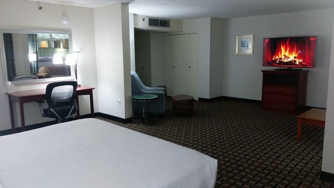 הסטינגס C3 Hotel And Convention Center מראה חיצוני תמונה