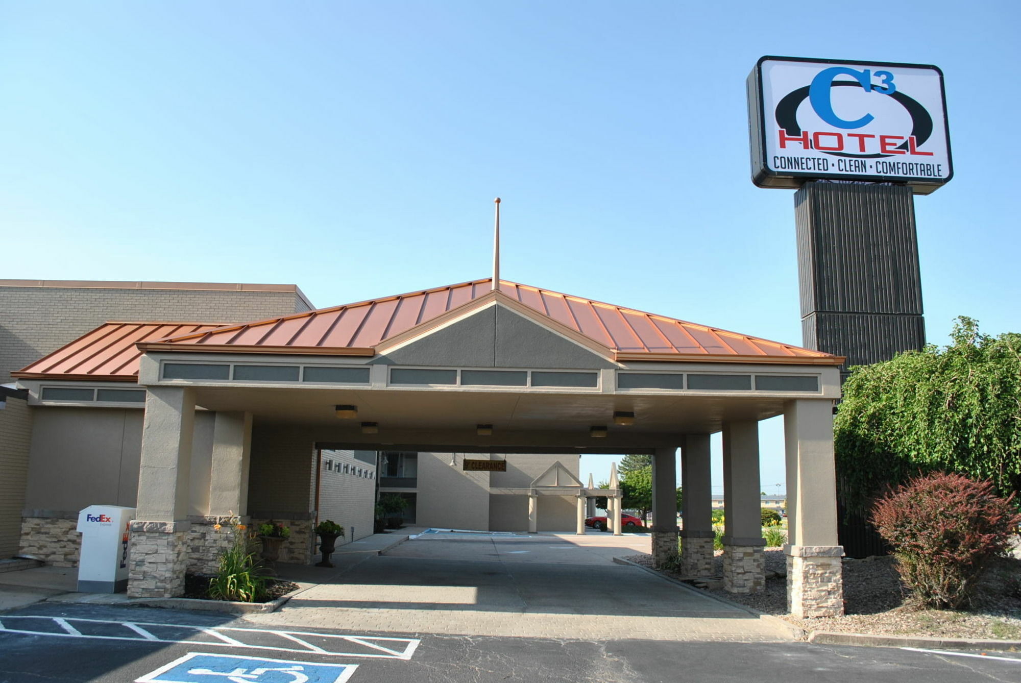 הסטינגס C3 Hotel And Convention Center מראה חיצוני תמונה